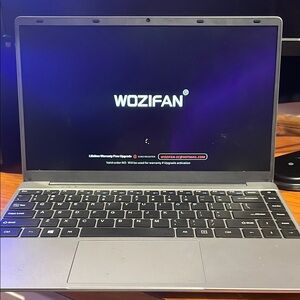 Wozifan Laptop - Silver